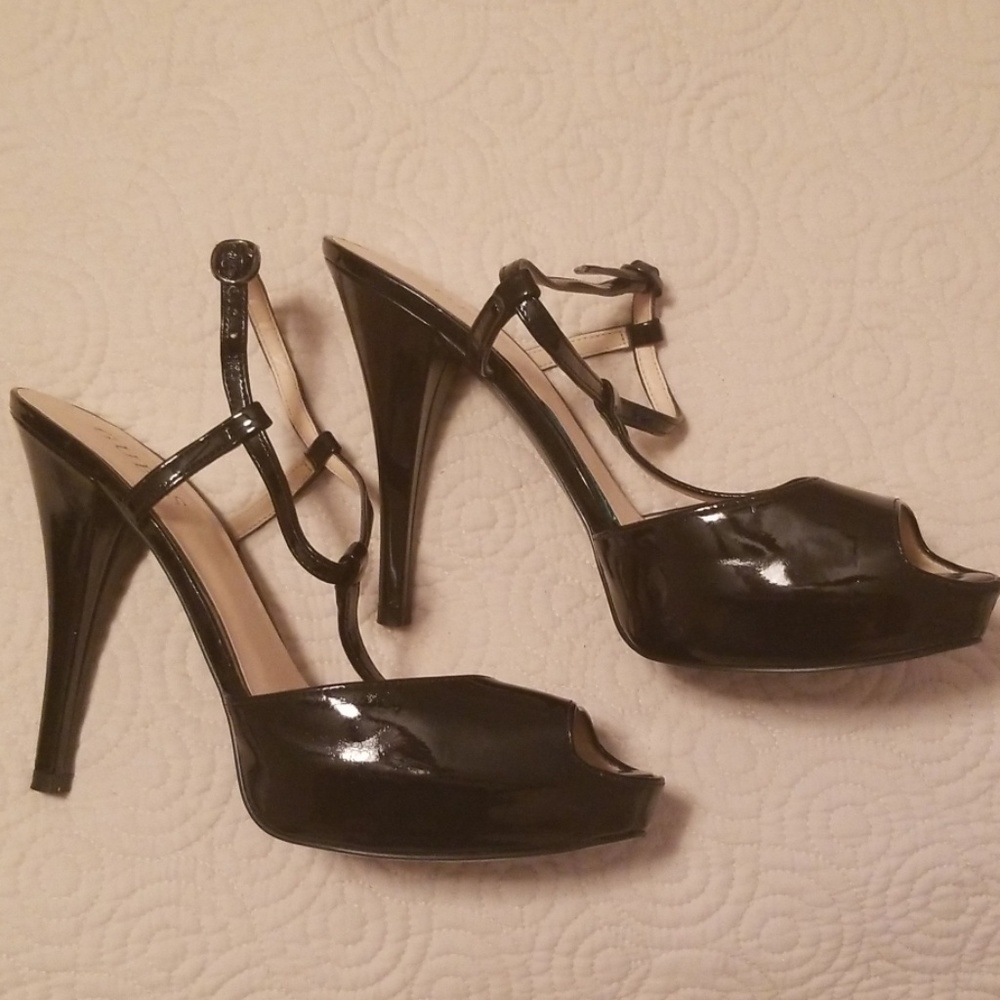 Patent leather black heels - Picture 5 of 8